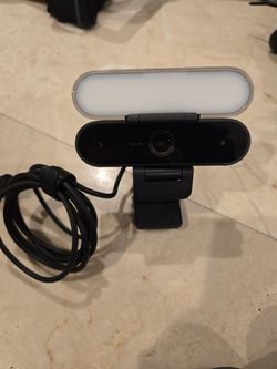 Black Webcam with USB-C Cable