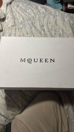 ALEXANDER MQUEENS size 12