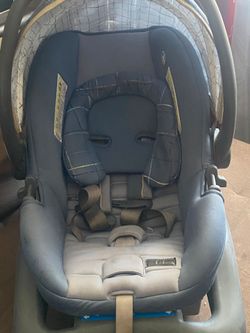 Baby carseat