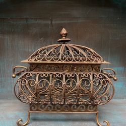 Beautiful High End Filigree Die Cast Basket With Removable Lid Very heavy In Perfect Condition 
