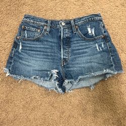 Levi’s Blue Jean 501 Shorts - Women’s Size 28