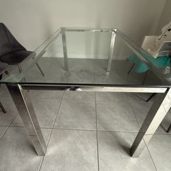 Glass table in stainless steel, condition 10/10