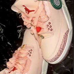 Size 8.5 Jordan Retro 3