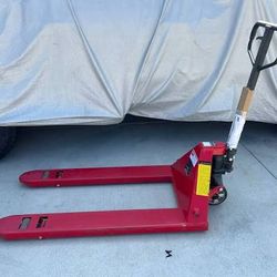 Red pallet jack dayton