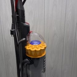 Dyson Ball Up13 Total Clean Multi Floor
Upright Bagless Vacuum Cleaner