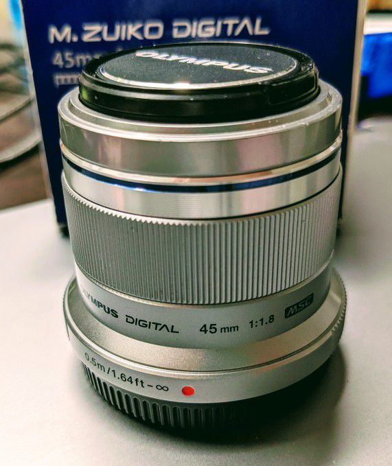 Olympus M.Zuiko Digital 45mm f/1.8 Lens for Sale in West Covina