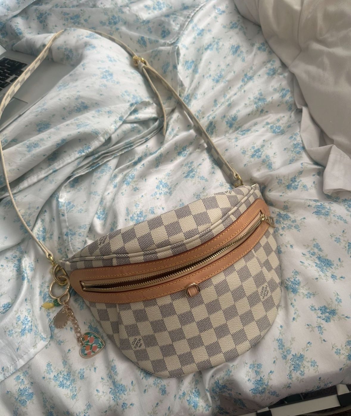 Louis Vuitton Crossbody