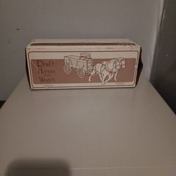 Draft Horses With Wagon 1/28 Scale 