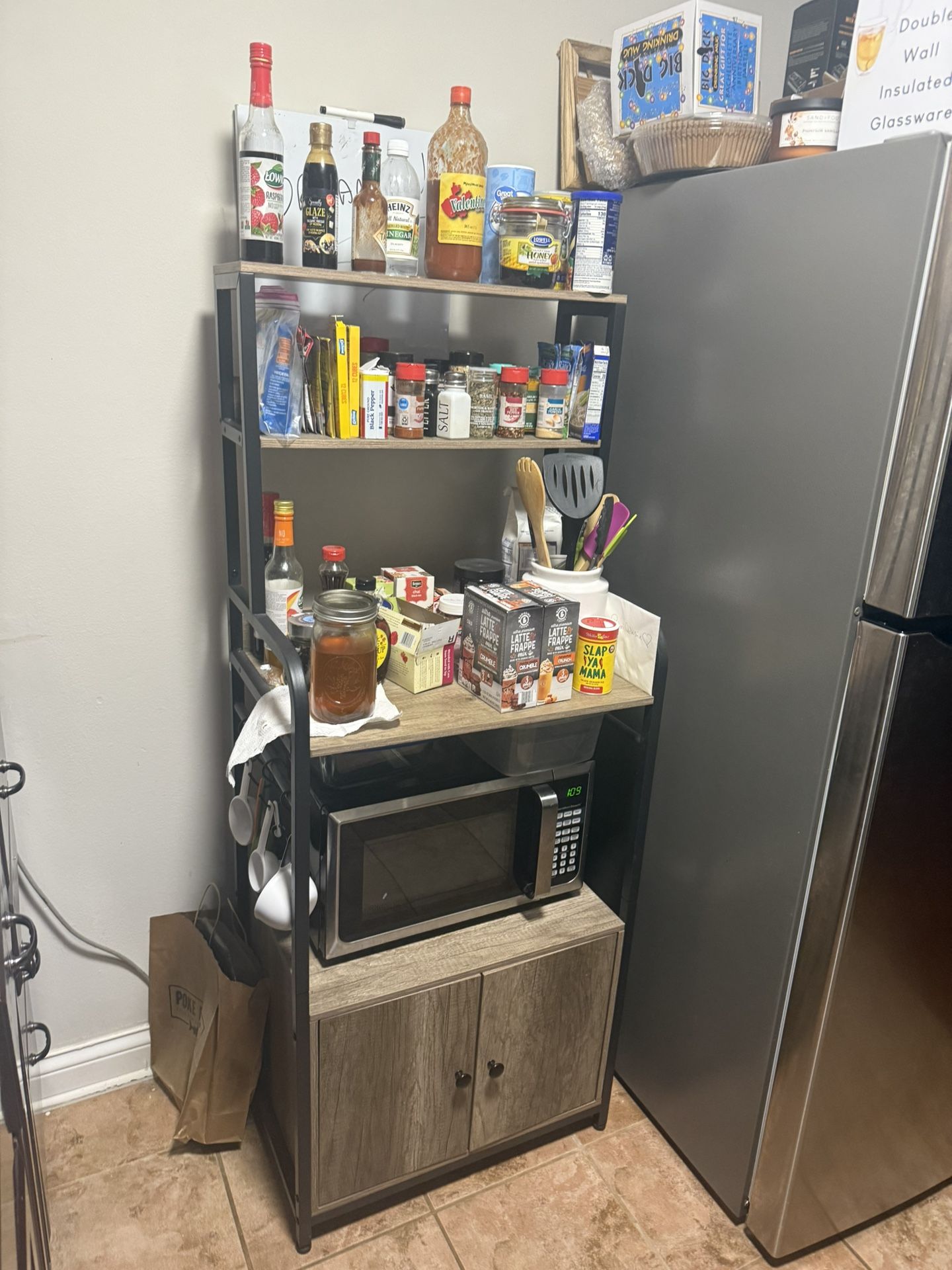 -Tier Kitchen Bakers Rack with Storage Cabinet and Hutch, Microwave Oven Stand Coffee Bar Pantry Cabinet