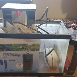 1.5 Gal Fish Tank With Filter And Extras
