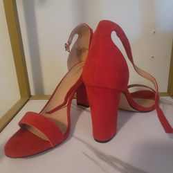 7.5 Red Heels Never Used 