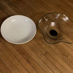 Two Beautiful Bowls For Get Together, The Clair One Is 17” Diameter, The White One Is 15” Diameter ( NO SHIPPING)