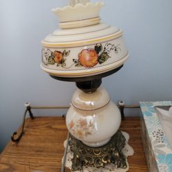 Vintage Floral Gone With the Wind 3-Way Hurricane Lamp