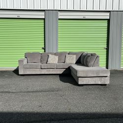 Sectional Couch - Free Delivery