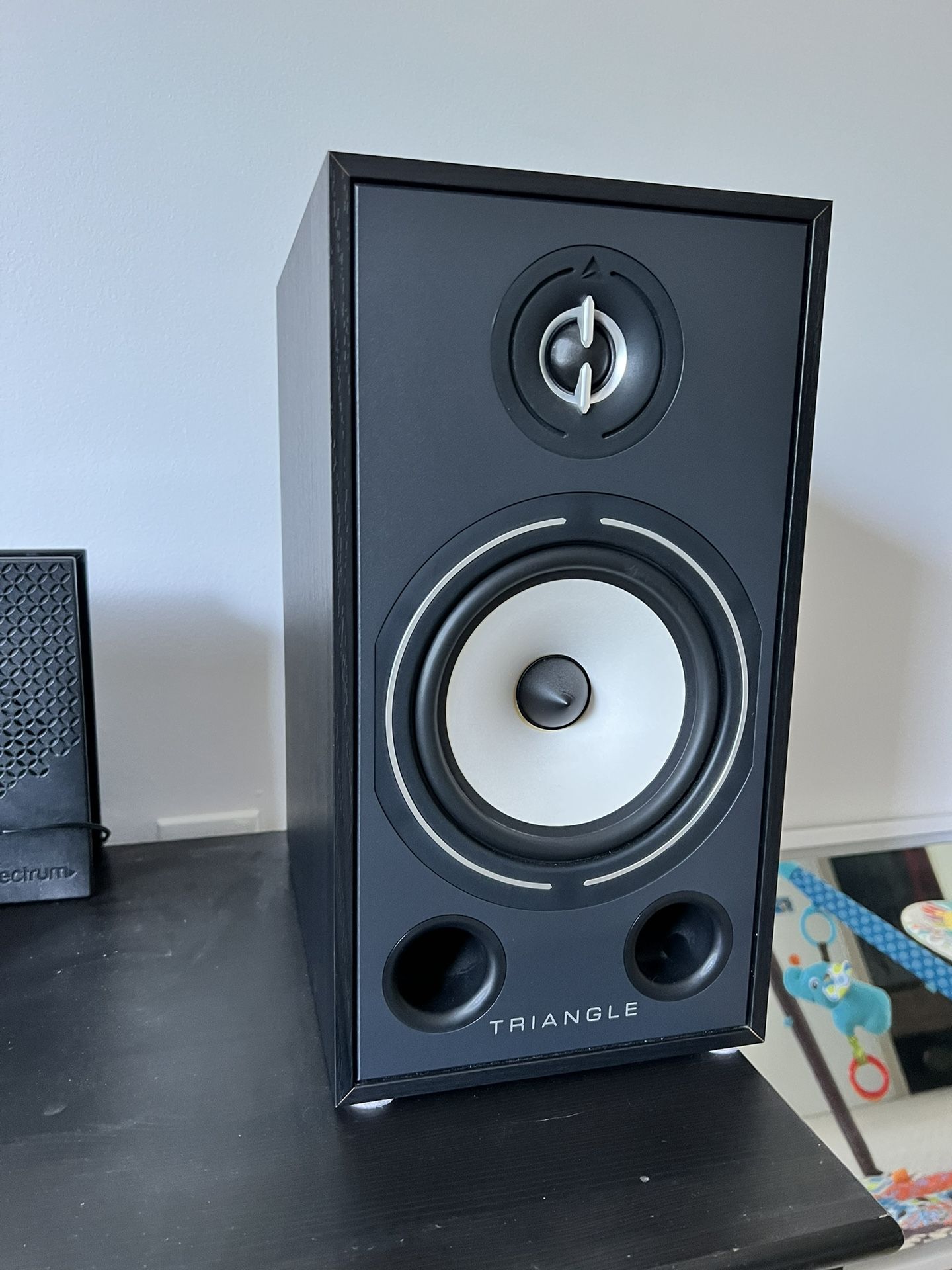 triangle Borea BR03 Hi-Fi Bookshelf Speakers (Black Ash, Pair)