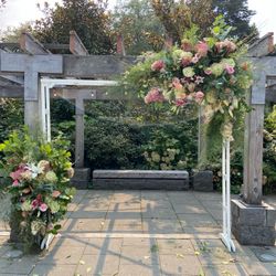 Wedding/Event Arbor - Tool-free assembly