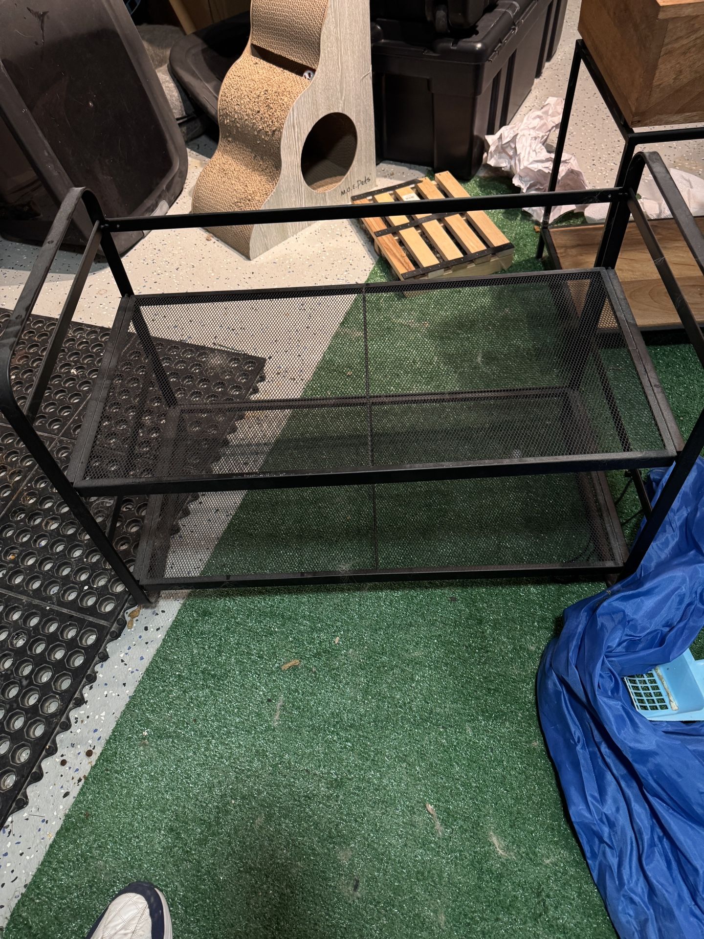 Show Rack - Free