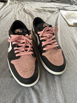 Jordan 1 Low Coral