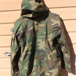 US Military Camo Hooded Gortex Parka