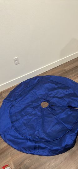 Blue Tree Skirt