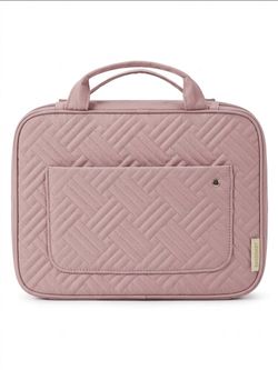 Pink Bagsmart large toiletry bag that expands, is durable and space saving. NWT.