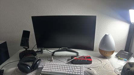 240 hertz gaming monitor curved
