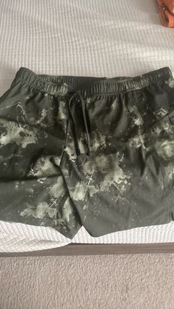 Men’s shorts XL-2XL  total of 4