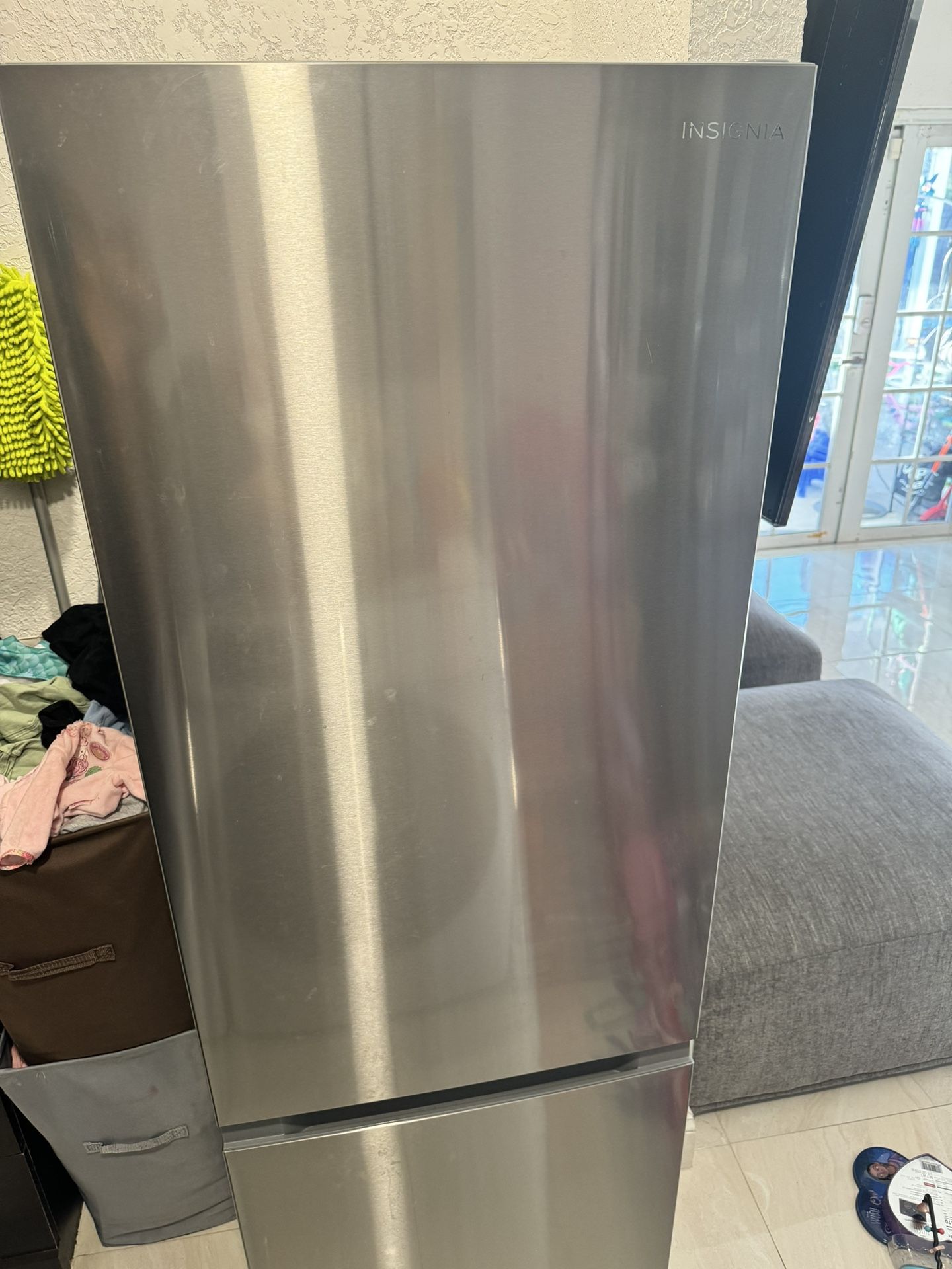 Insignia Bottom Freezer Fridge