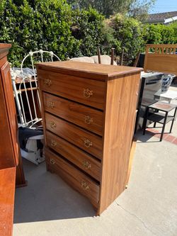 Free item in Duarte.  Self pick up