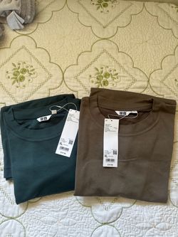 Uniqlo AIRism Cotton Oversized T-Shirt