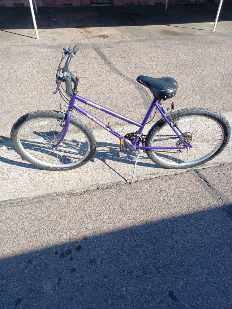 Purple Schwinn Frontier Mountain Bike (15-Speed, 19" Frame) $99 OBO