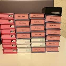 $4 lash trays (Brand new, Never used)