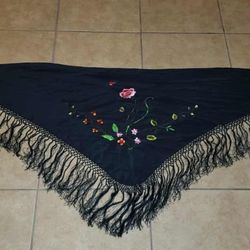 VINTAGE NEW WITHOUT TAGS CHARTER CLUB BLACK SILK FRINGE FLORAL FLOWER ROSE SHAWL JACKET SCARF