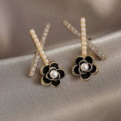 Gold Camelia Flower Earrings -NEW