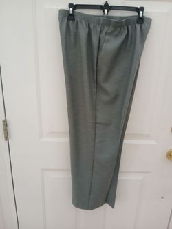2 pairs of Womens' Pants