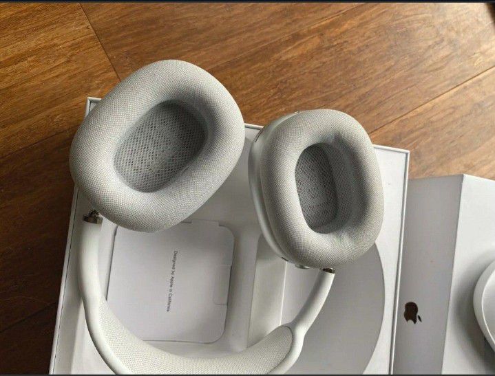 ~~872~~205~~4634~~Apple AirPods Max blue  