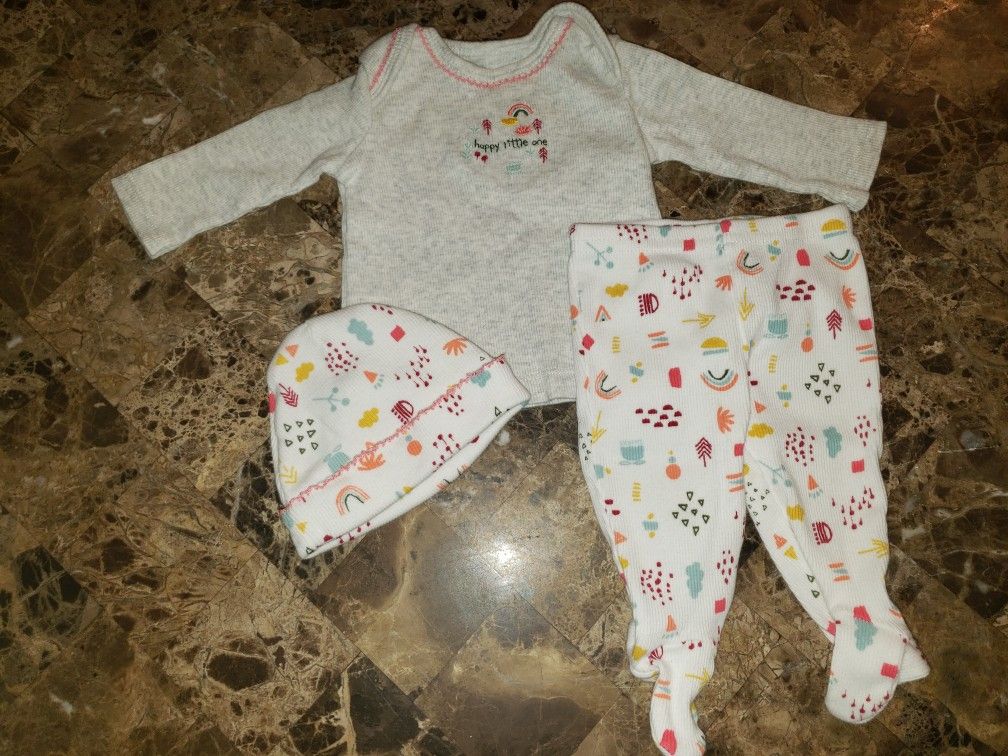 Newborn outfits