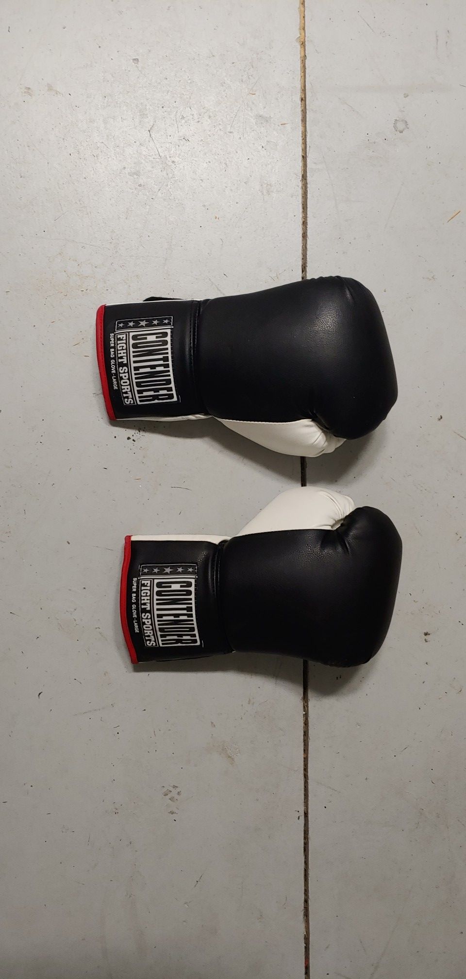 Contender Fight Sports Boxing Gloves