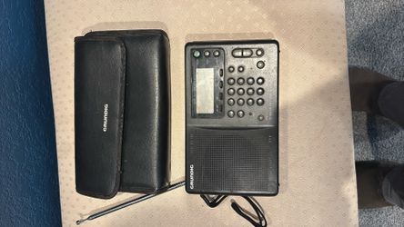 Grinding Yacht Boy Short Wave Radio