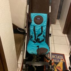 Chicco umbrella Stroller Price 13$. Pick Up.  E.  72. And Grand View  E.    Tacoma 