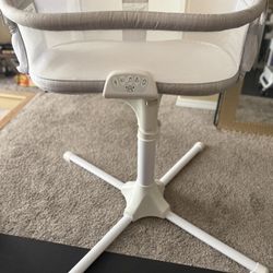 Halo Bassinest premiere - bassinet