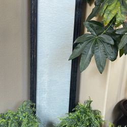 Beautiful Working Resin Water Fountain Includes Pump