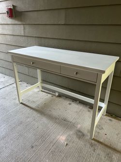 White Desk