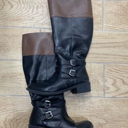 Arizona Boots Size 9