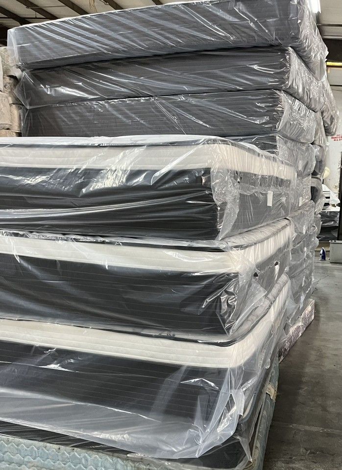 BRAND NEW PILLOW TOP MATTRESS ALL SIZE AVAILABLE Now***