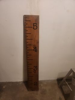 Decorative giant ruler