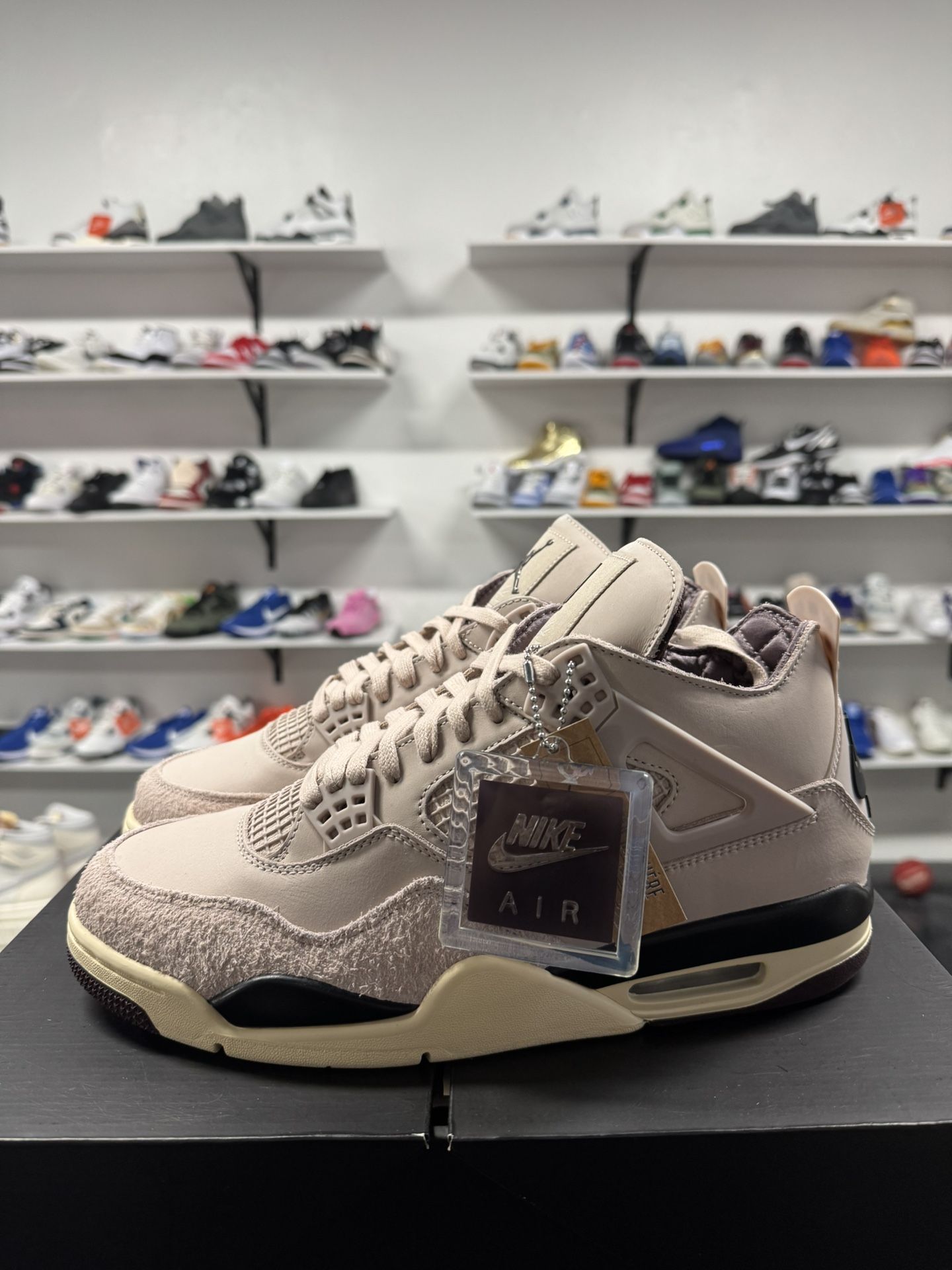 Jordan 4 A Ma Maniere