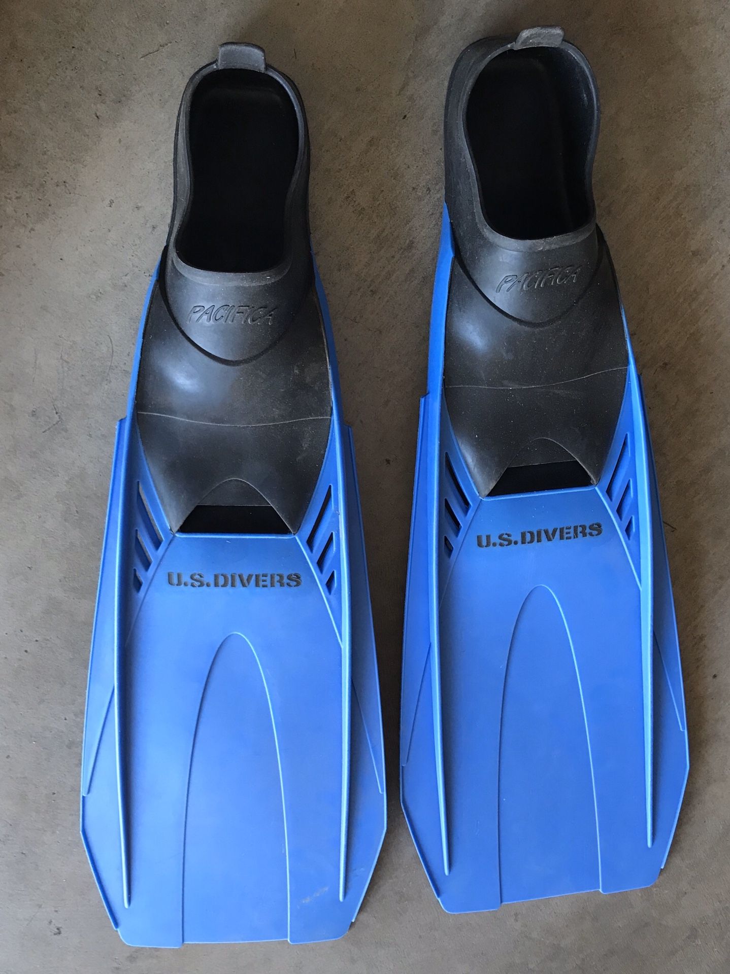 u.s. divers flippers 40-41 6 1/2-8