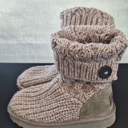 Girls Classic Cardi Cabled Knit Boots Size 8 1143702T