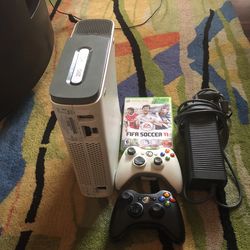 XBOX 360 STANDARD 20GB PLAYER PAK WHITE